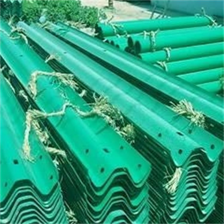 发生损坏波形护栏的故事后应该怎么处理 发生损坏波形护栏的故事后应该怎么处理